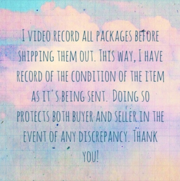 ⬇↘Plus Sizes↙⬇ - Picture 2 of 2